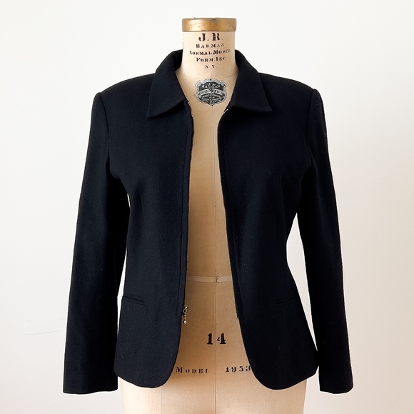 Vintage Hourglass Black Wool Blazer - 8 Petite Corpcore Capsule Old Money - Picture 3 of 9